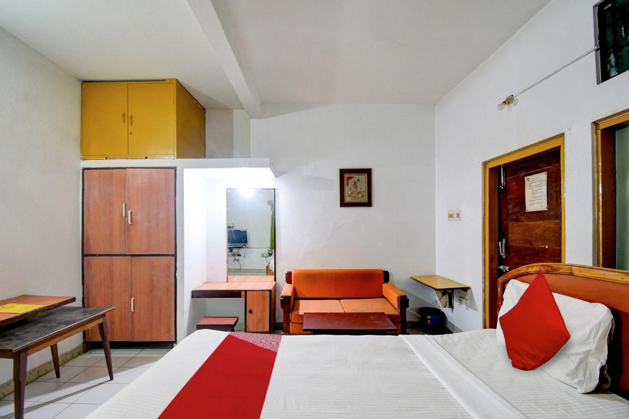 Hotel O Upasana Bhubaneswar Esterno foto